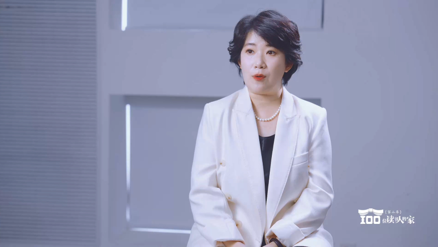 甲亢哥弼马温同款服饰亮相深圳街头,彩二四六天下彩赢彩,公开决策资料解释落实_影像版V6.50